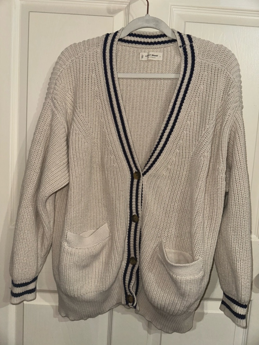 Lucky Brand chunky knit Cream Cardigan with Navy Trim L academia preppy